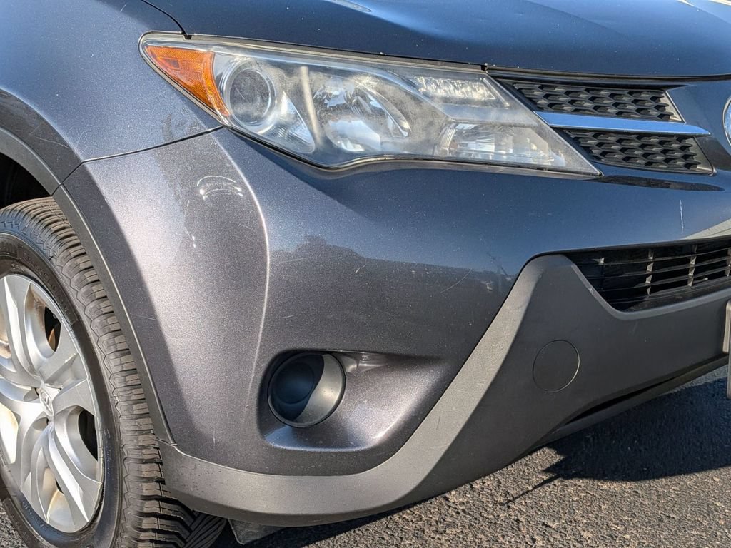 Used 2014 Toyota RAV4 LE AWD/4WD image 6