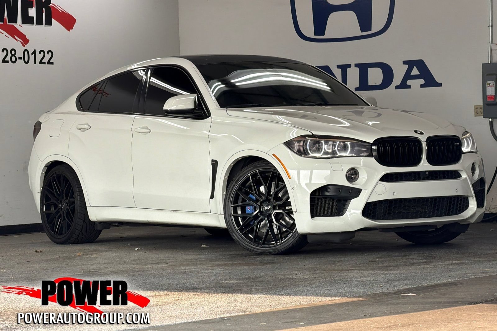 Used 2015 BMW X6 M AWD/4WD image 1