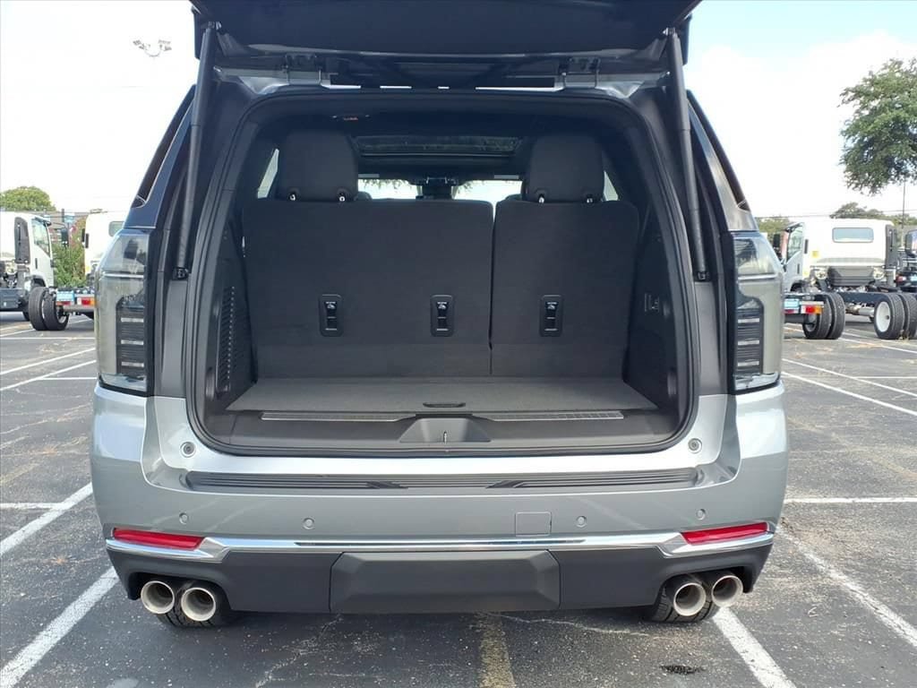 New 2026 Chevrolet Tahoe Premier AWD/4WD image 12