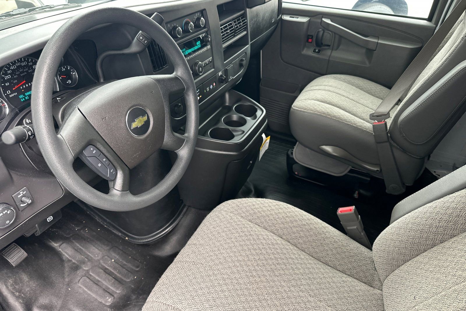 New 2024 Chevrolet Express 3500 w/ Power Convenience Package image 9