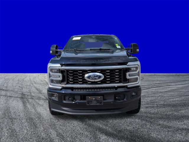 Certified 2025 Ford F350 Platinum w/ FX4 Off-Road Package AWD/4WD image 9