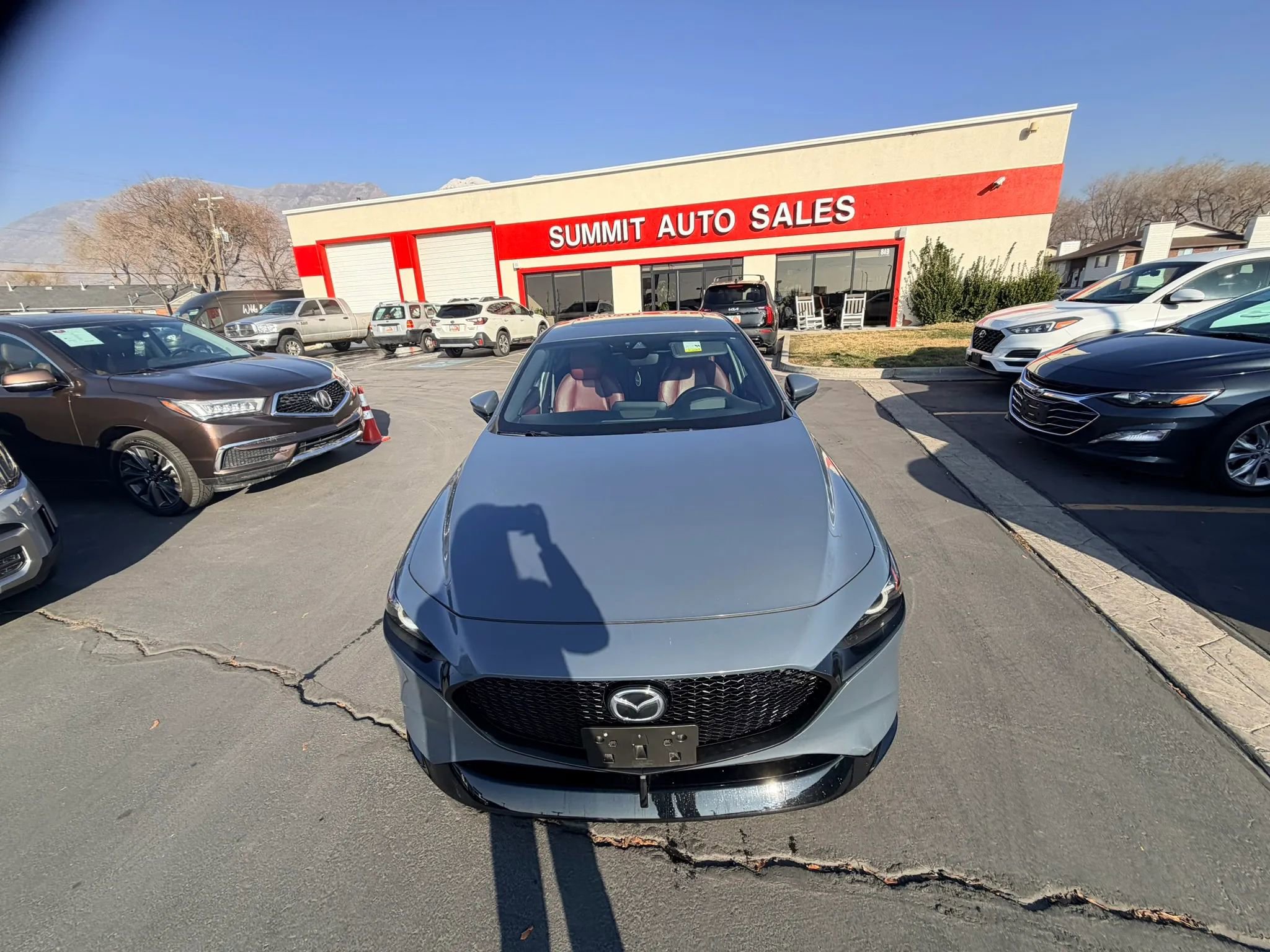 Used 2020 MAZDA MAZDA3 AWD Hatchback w/ Premium Pkg image 4