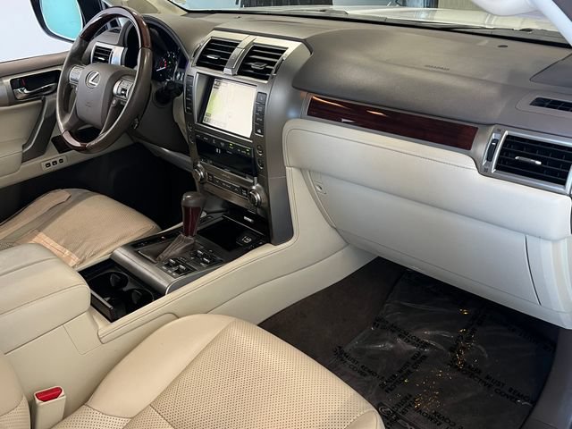 Used 2015 Lexus GX 460 Luxury AWD/4WD image 50