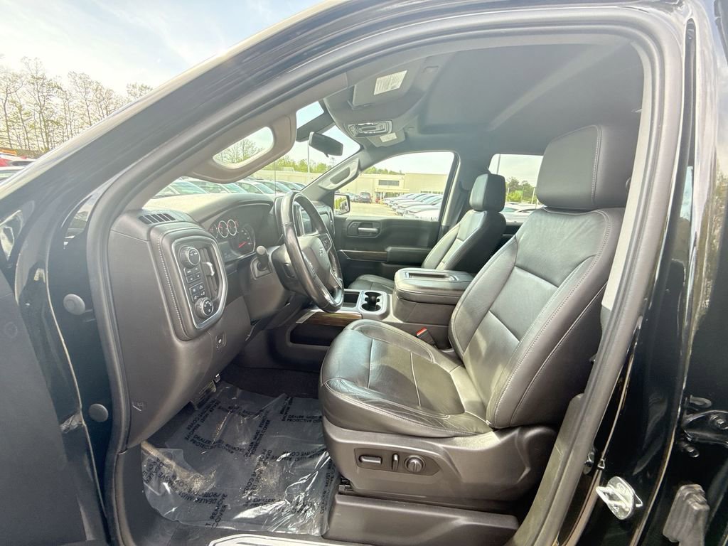 Used 2020 Chevrolet Silverado 1500 RST AWD/4WD image 13