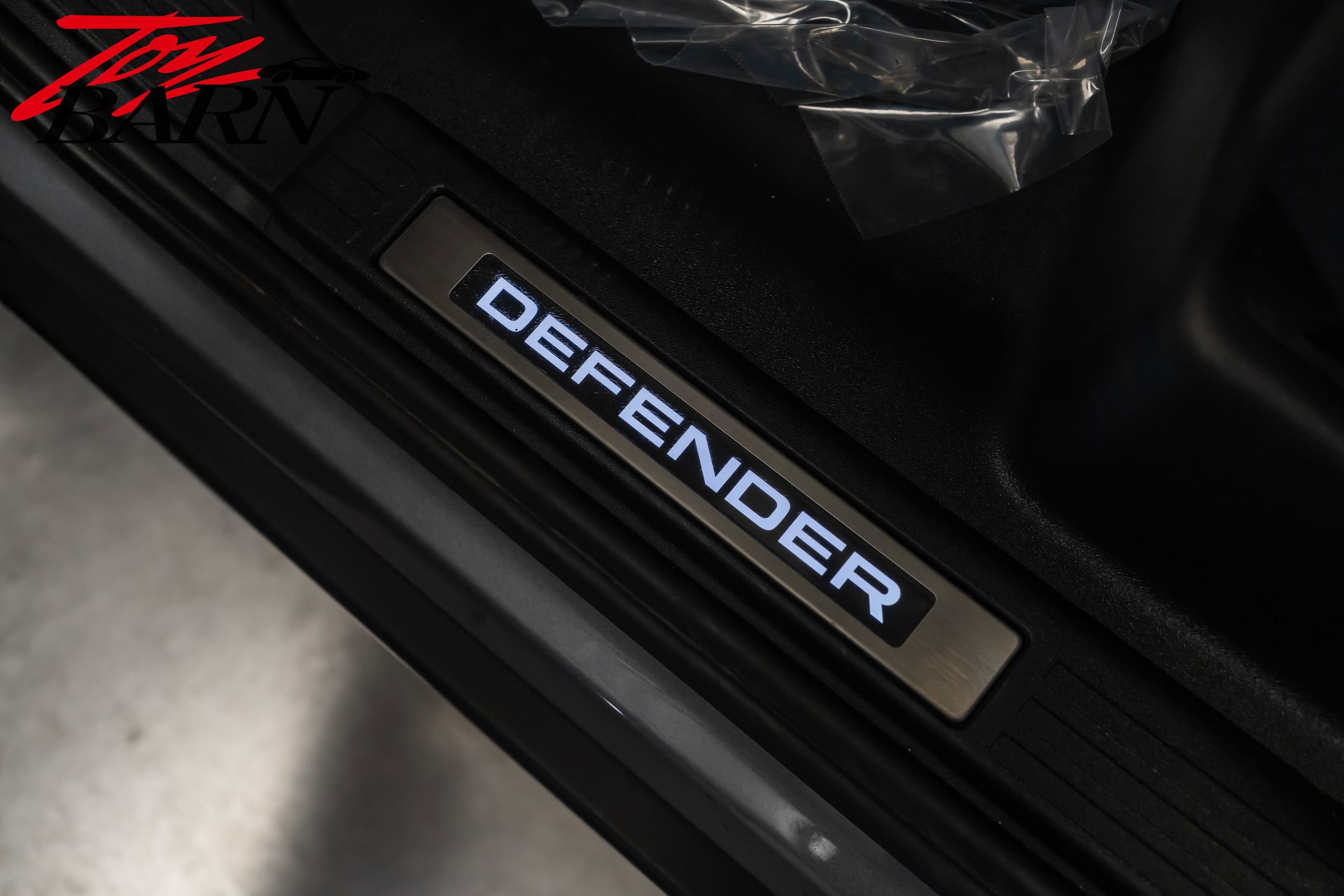 Used 2023 Land Rover Defender 110 X-Dynamic SE image 22