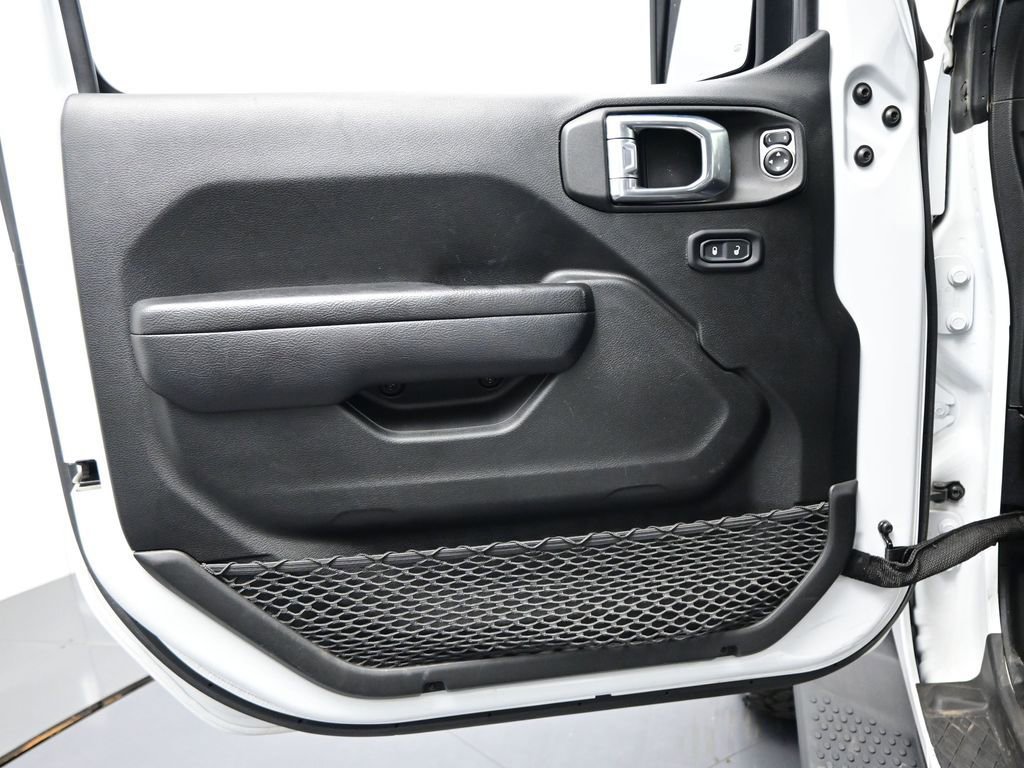 Used 2022 Jeep Wrangler Unlimited Sport image 13