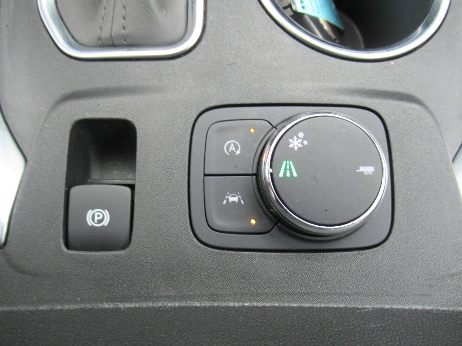Used 2022 Chevrolet Traverse High Country FWD image 31