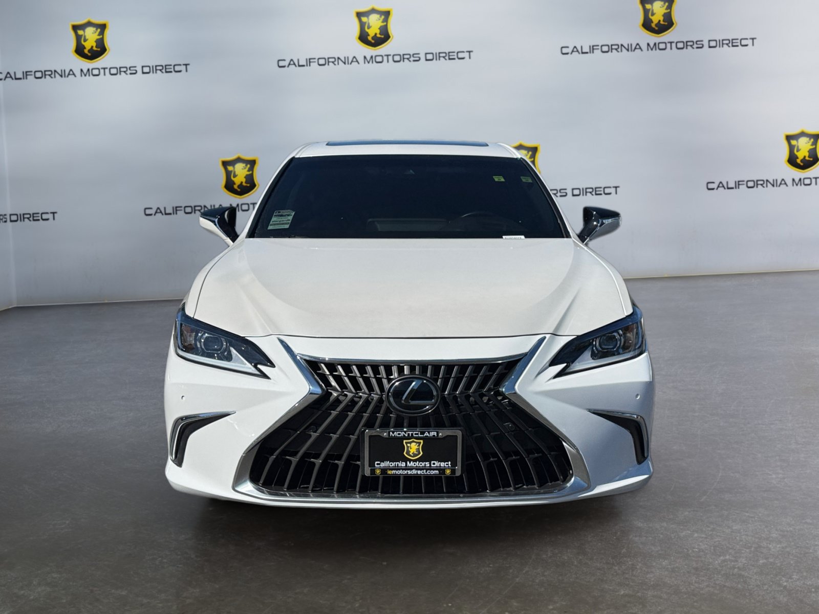 Used 2024 Lexus ES 300h w/ Premium Package FWD image 8