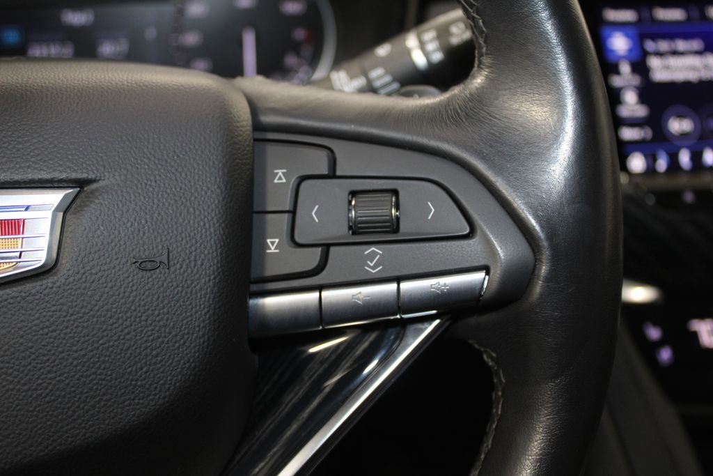 Used 2024 Cadillac XT6 Premium Luxury image 41