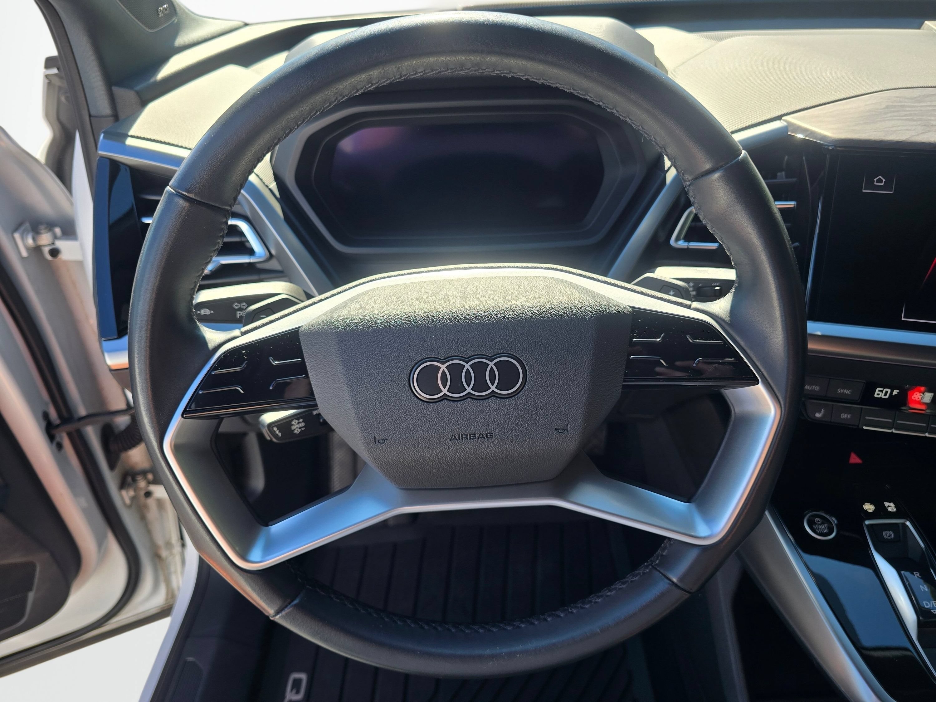 Used 2023 Audi Q4 e-tron Premium Plus AWD/4WD image 14