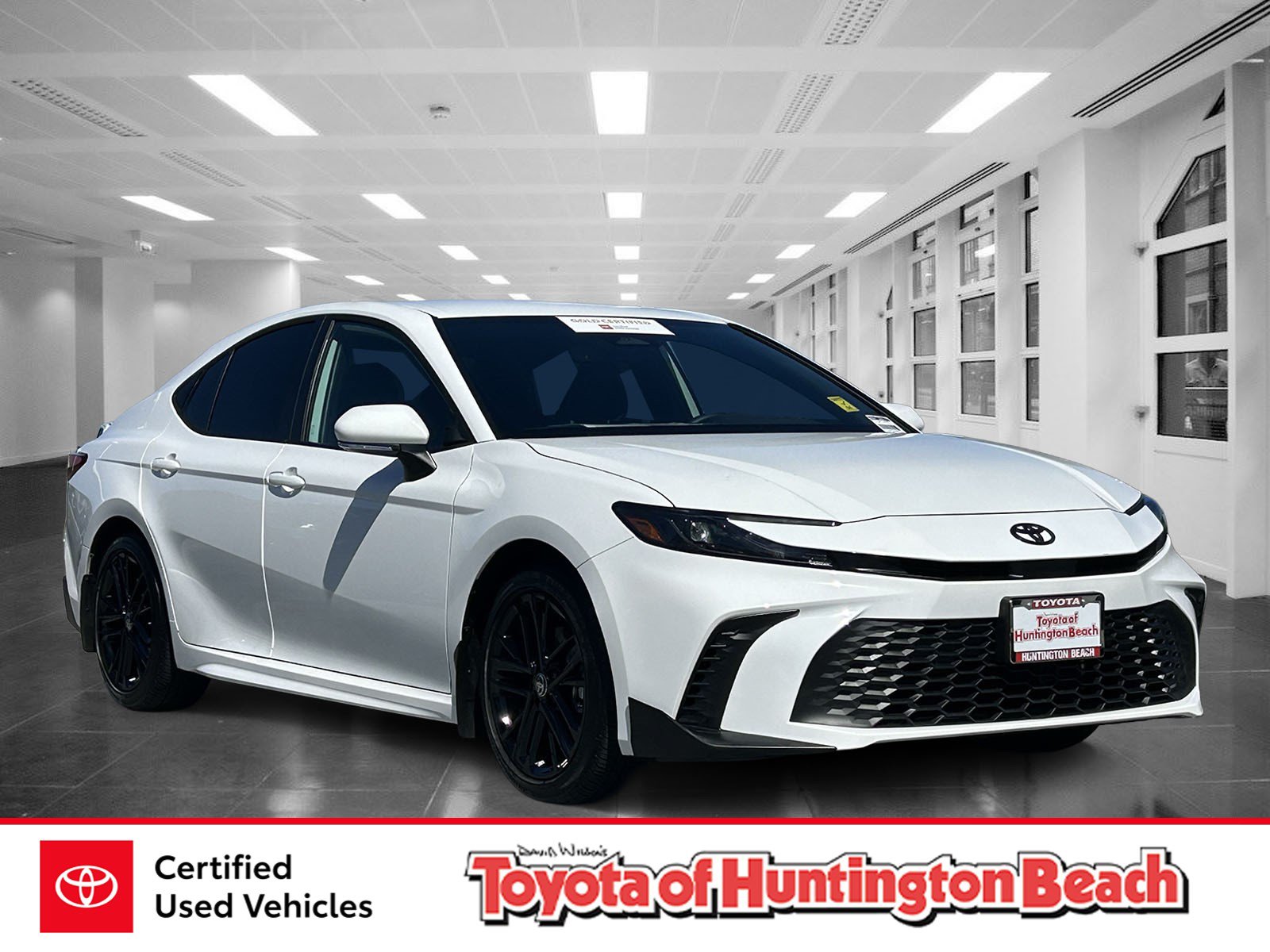 Certified 2026 Toyota Camry SE w/ Convenience Package FWD image 1