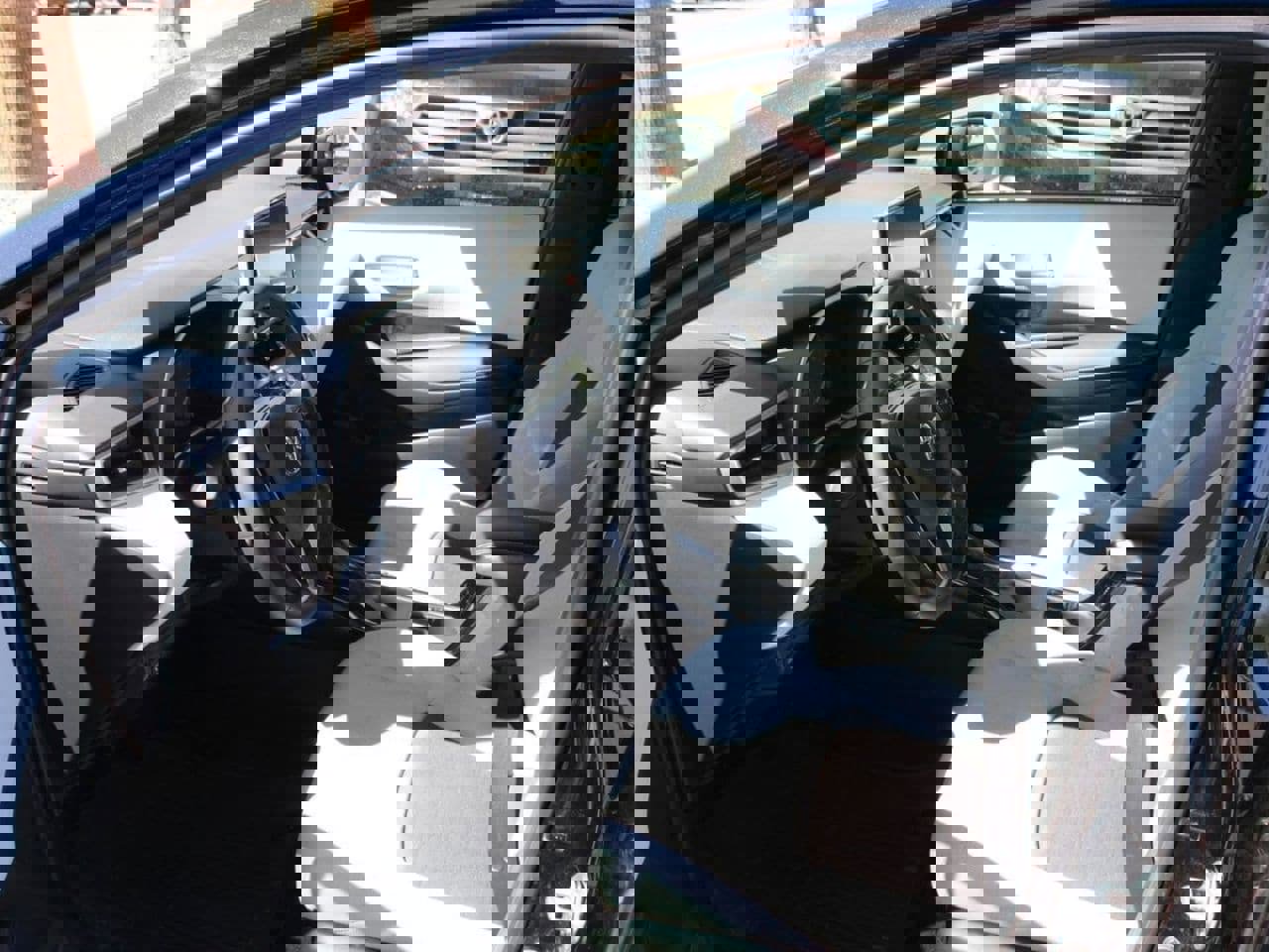 Used 2025 Toyota Corolla SE image 10