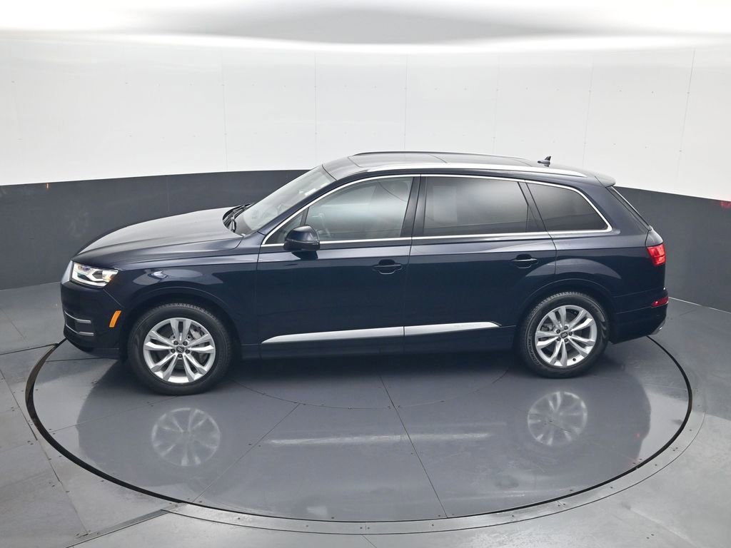 Used 2017 Audi Q7 3.0T Premium Plus w/ Premium Plus Package AWD/4WD image 21