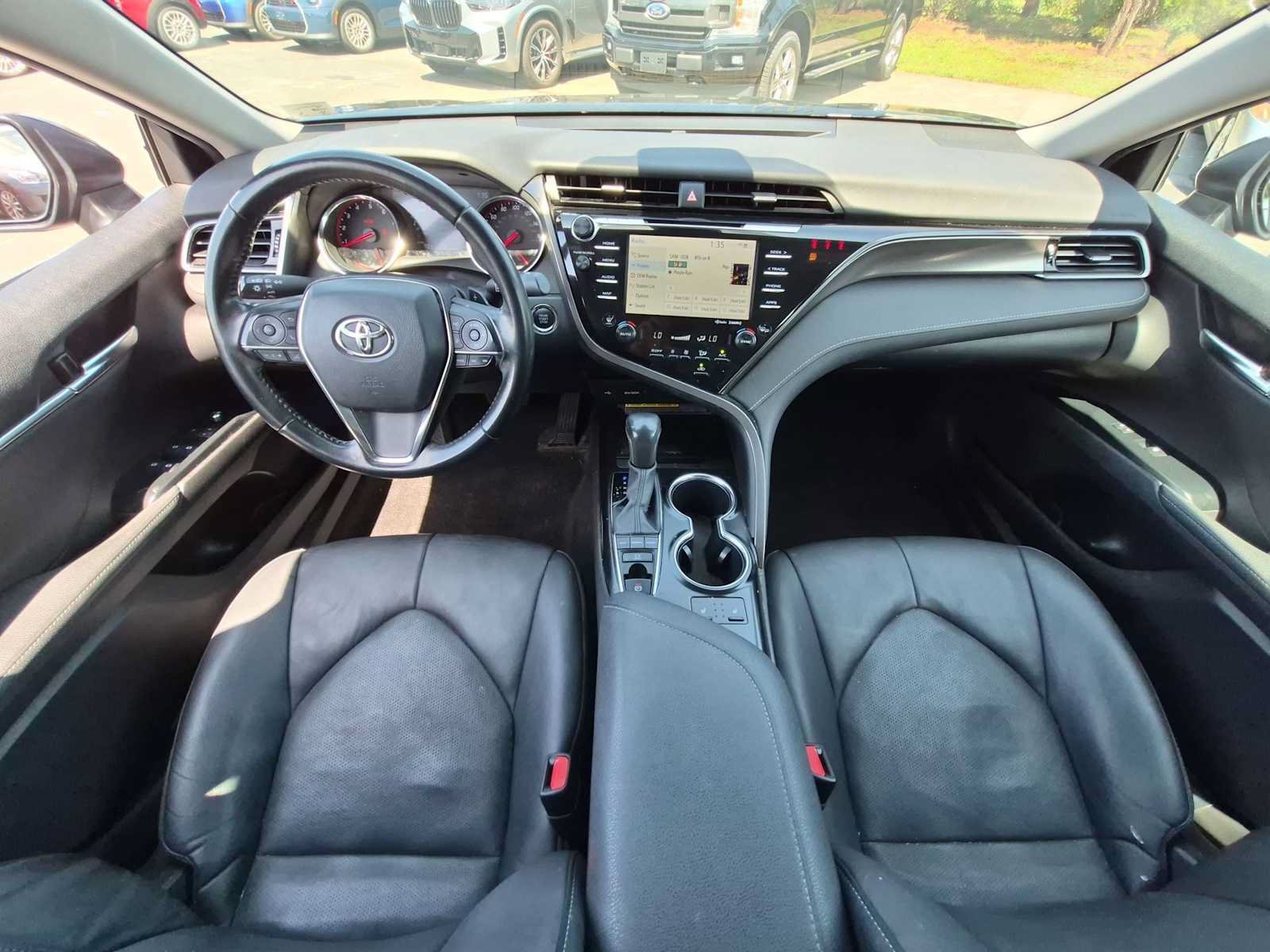 Used 2020 Toyota Camry XSE FWD image 16