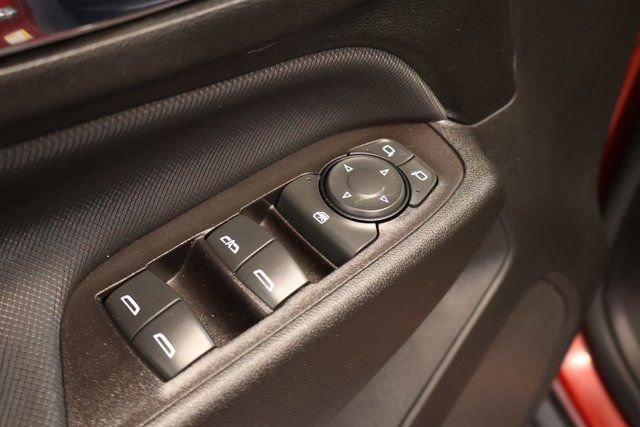 Used 2022 Chevrolet Equinox RS w/ RS Leather Package image 11