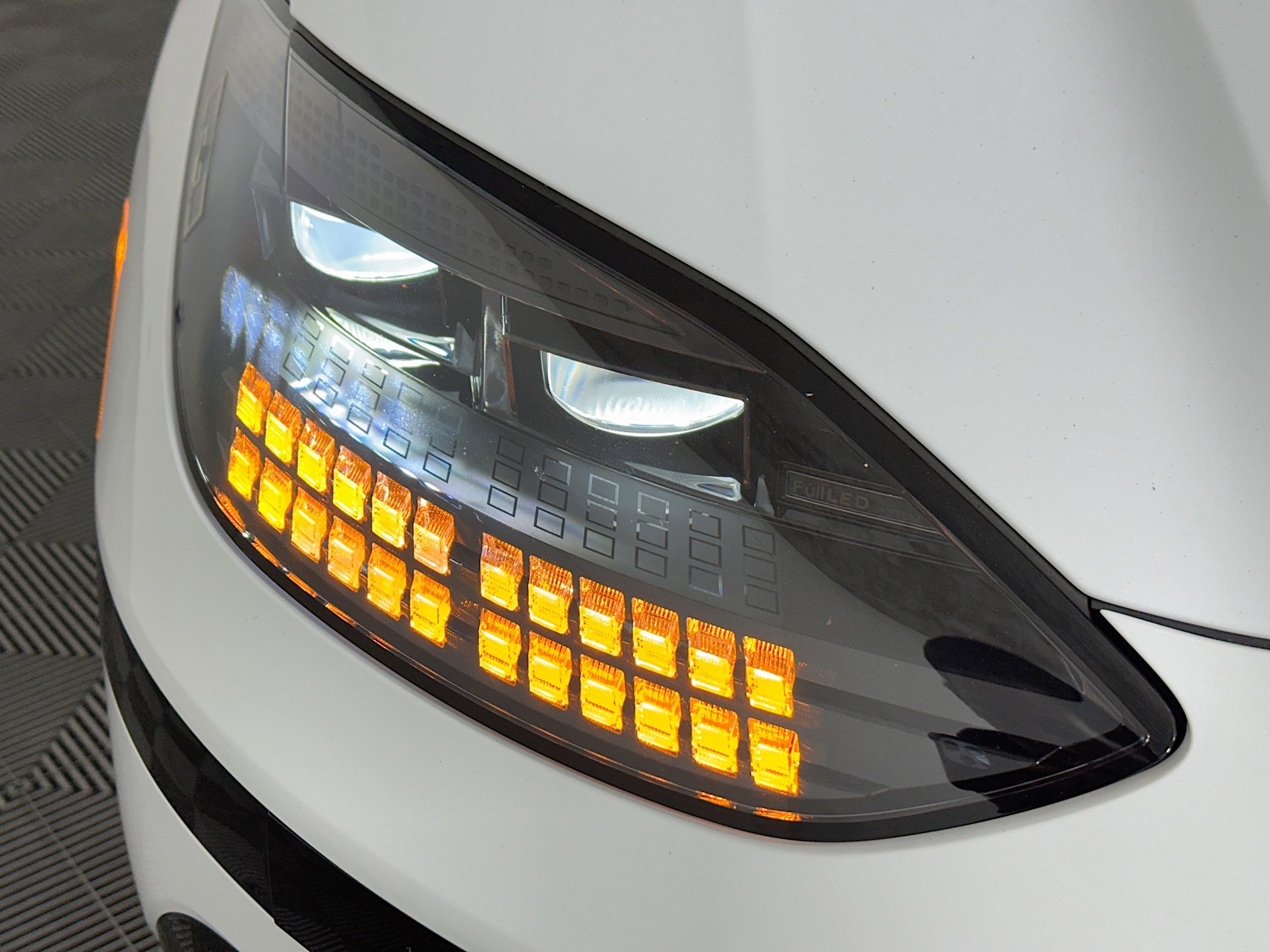 Used 2024 Hyundai Ioniq 6 SE image 9