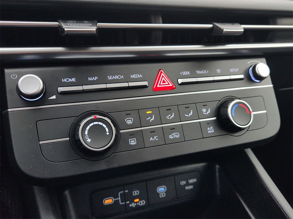 Certified 2025 Hyundai Tucson SE image 28