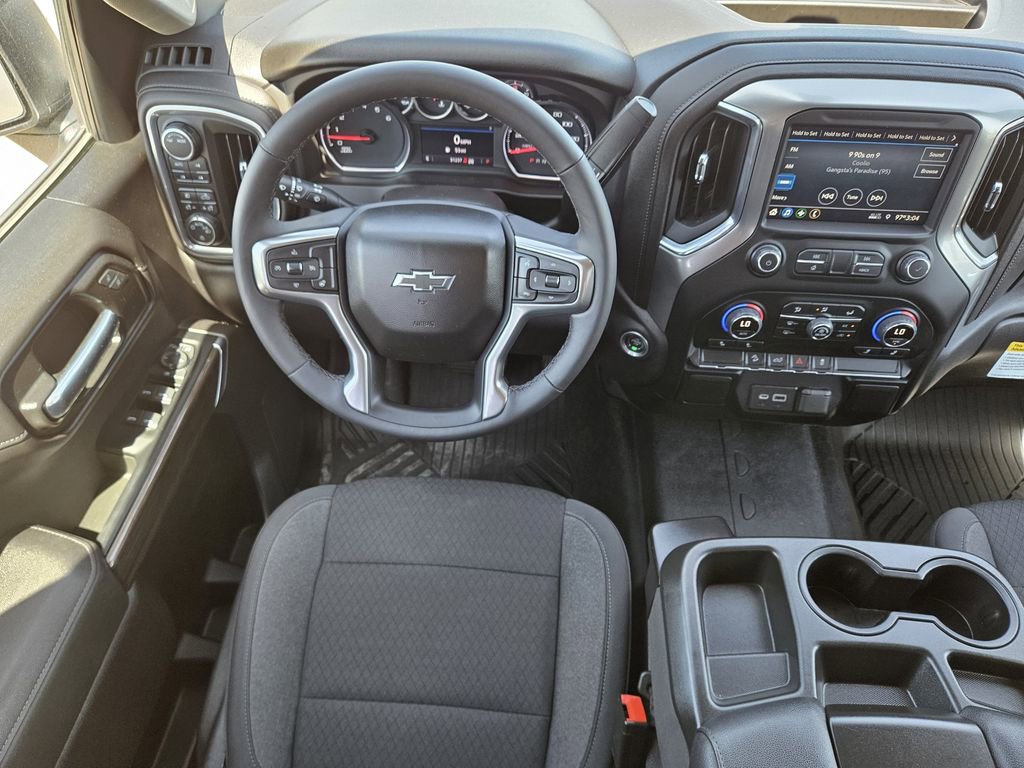 Used 2022 Chevrolet Silverado 1500 RST AWD/4WD image 32