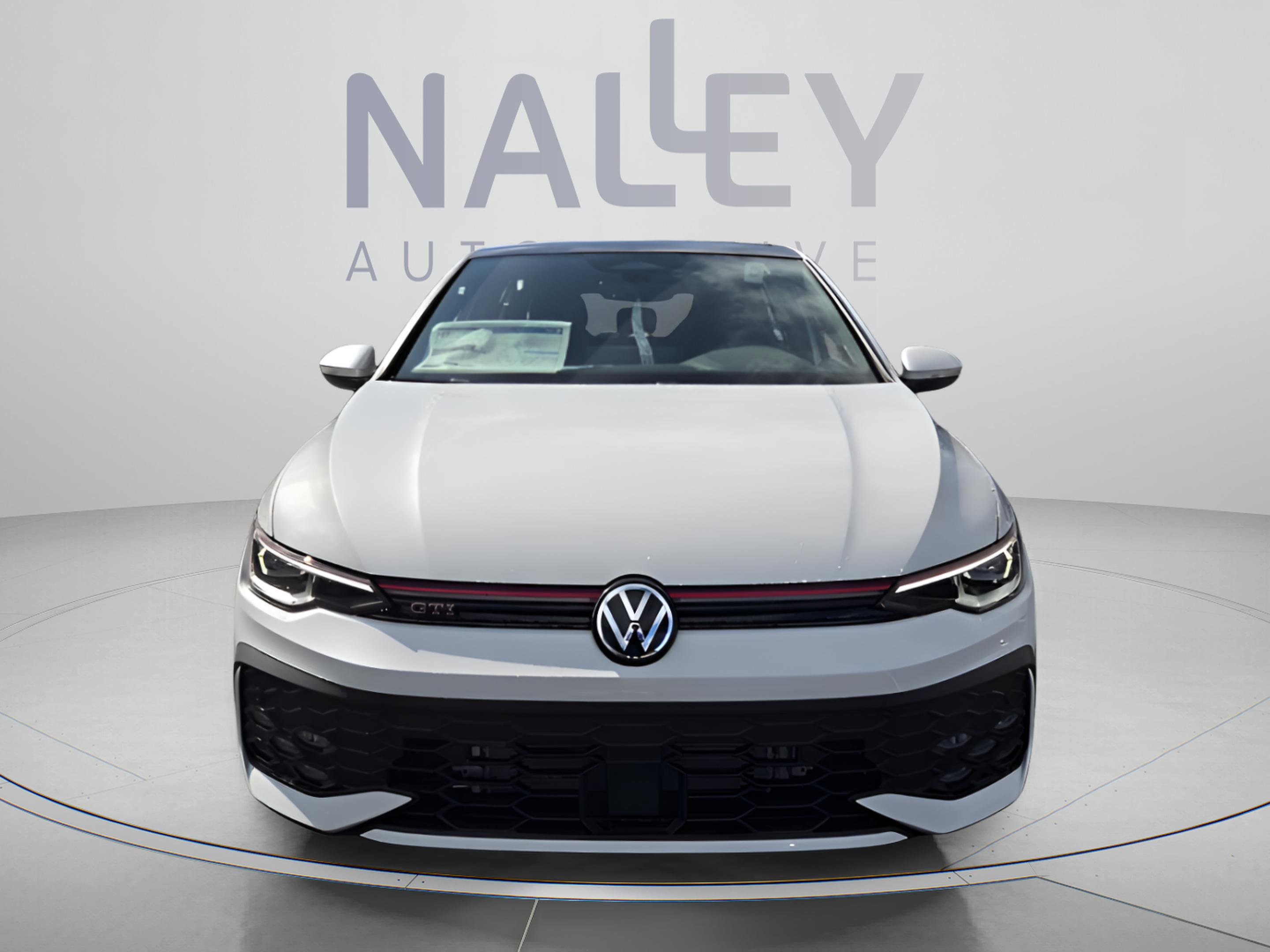 New 2026 Volkswagen Golf SE FWD image 8