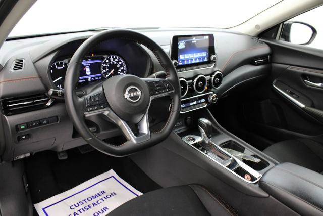 Certified 2025 Nissan Sentra SR FWD image 15