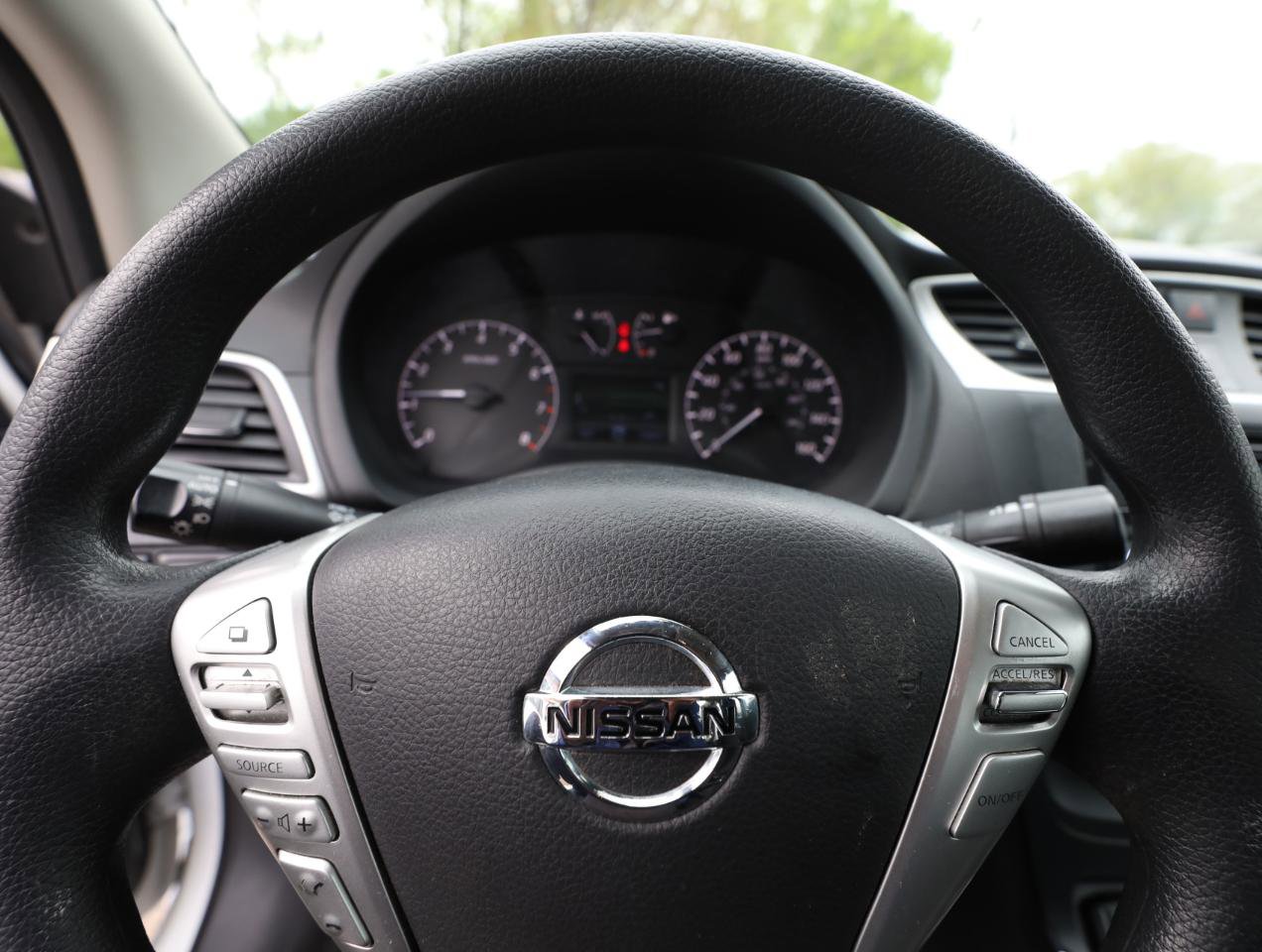 Used 2017 Nissan Sentra S FWD image 19