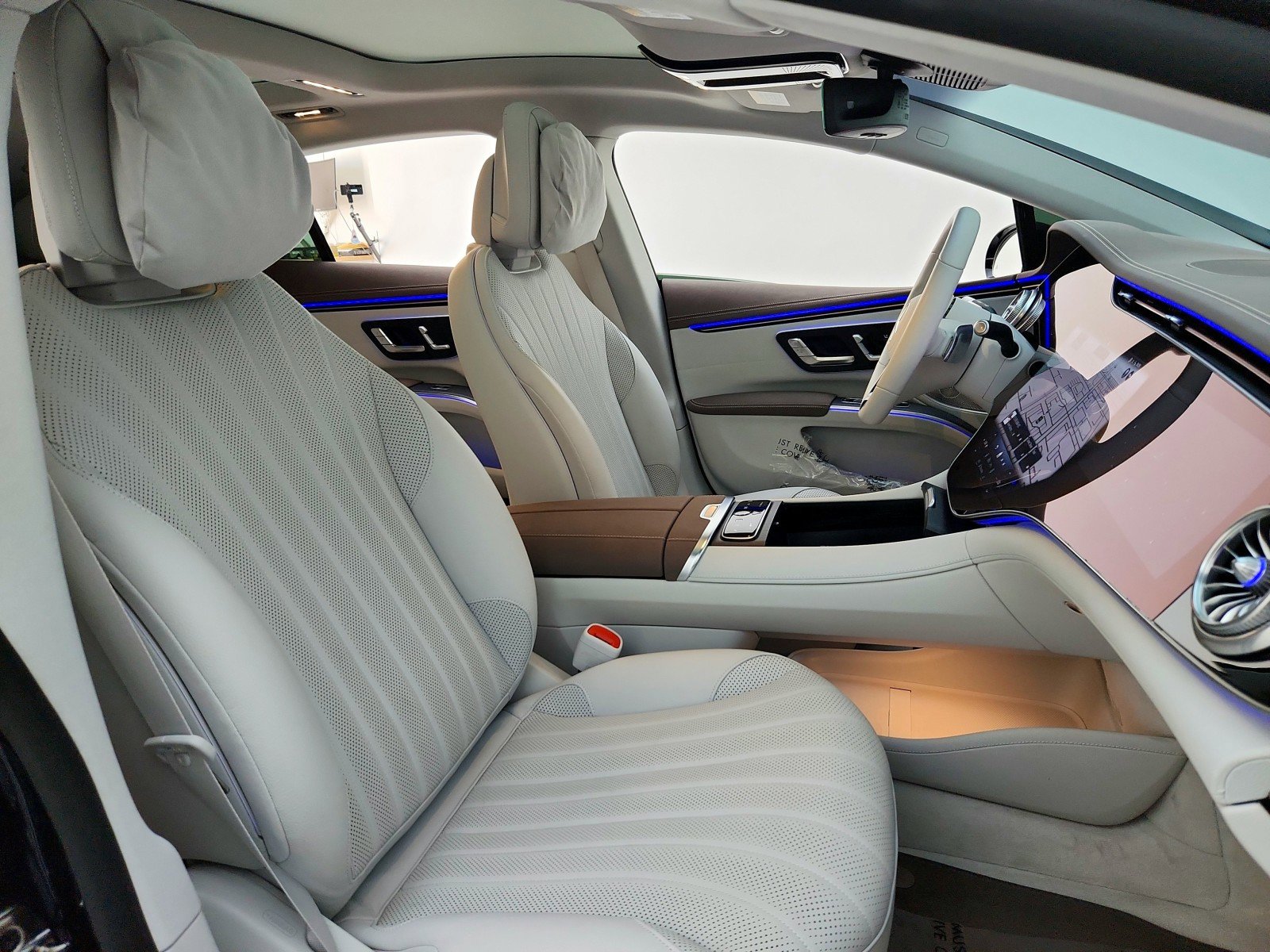 Used 2025 Mercedes-Benz EQS 450+ Sedan image 30