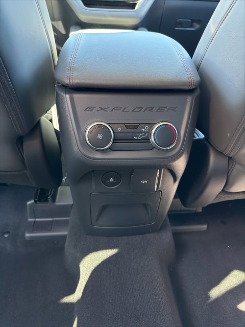 New 2025 Ford Explorer Active image 9