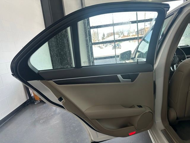 Used 2013 Mercedes-Benz C 300 4MATIC Sedan image 13