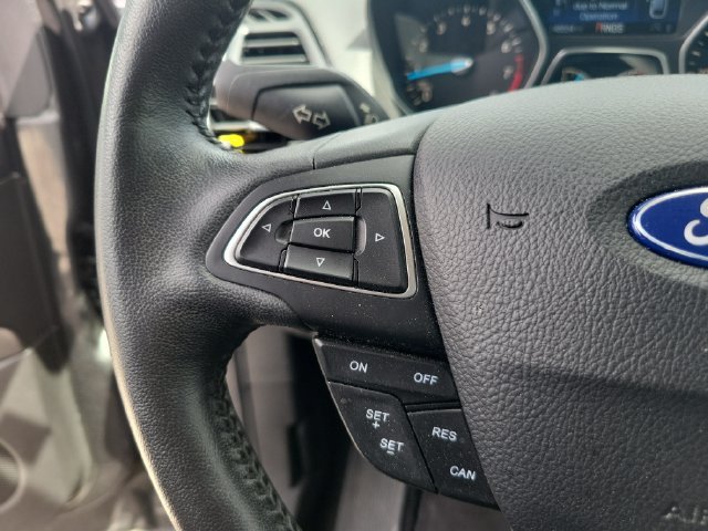 Used 2019 Ford Escape Titanium w/ U9j03 - Titanium Tow Package AWD/4WD image 28