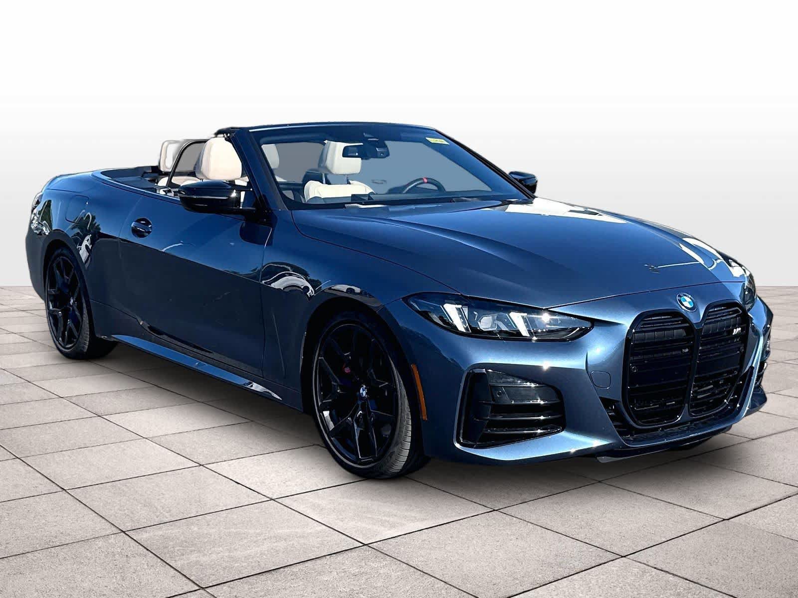 Used 2025 BMW M440i Convertible w/ Premium Package RWD image 3