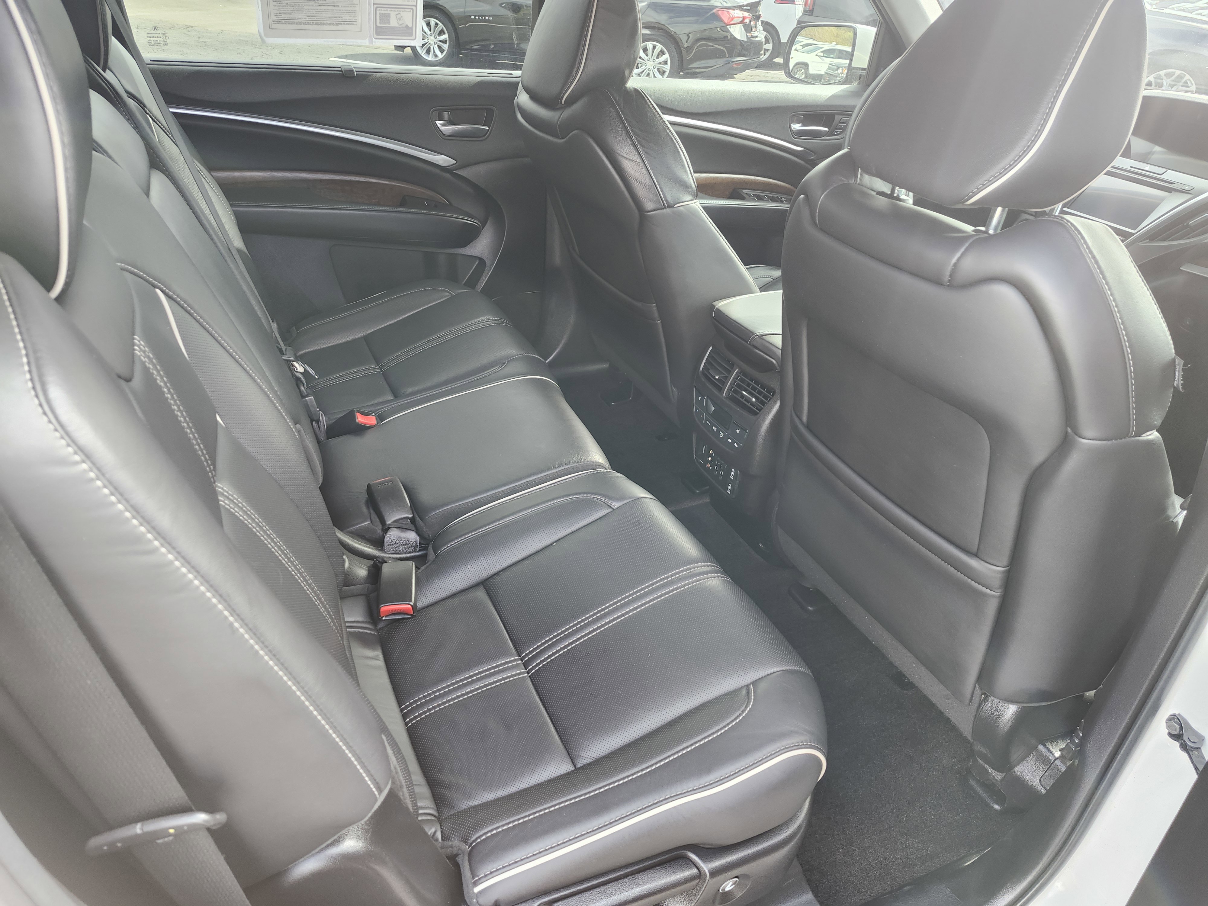 Used 2018 Acura MDX w/ Advance & Entertainment image 25