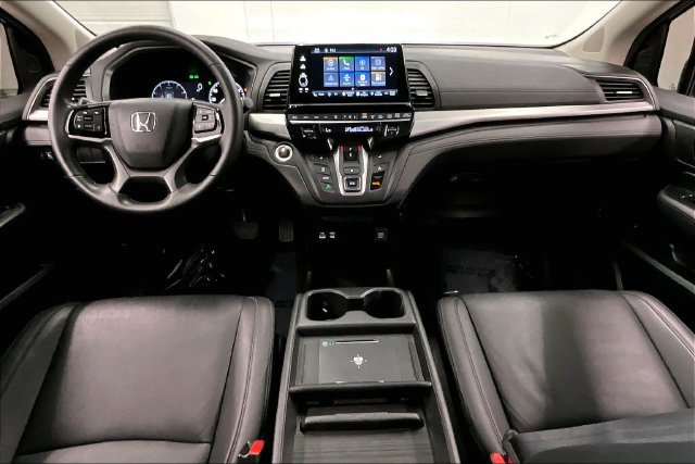 Used 2025 Honda Odyssey EX-L image 17