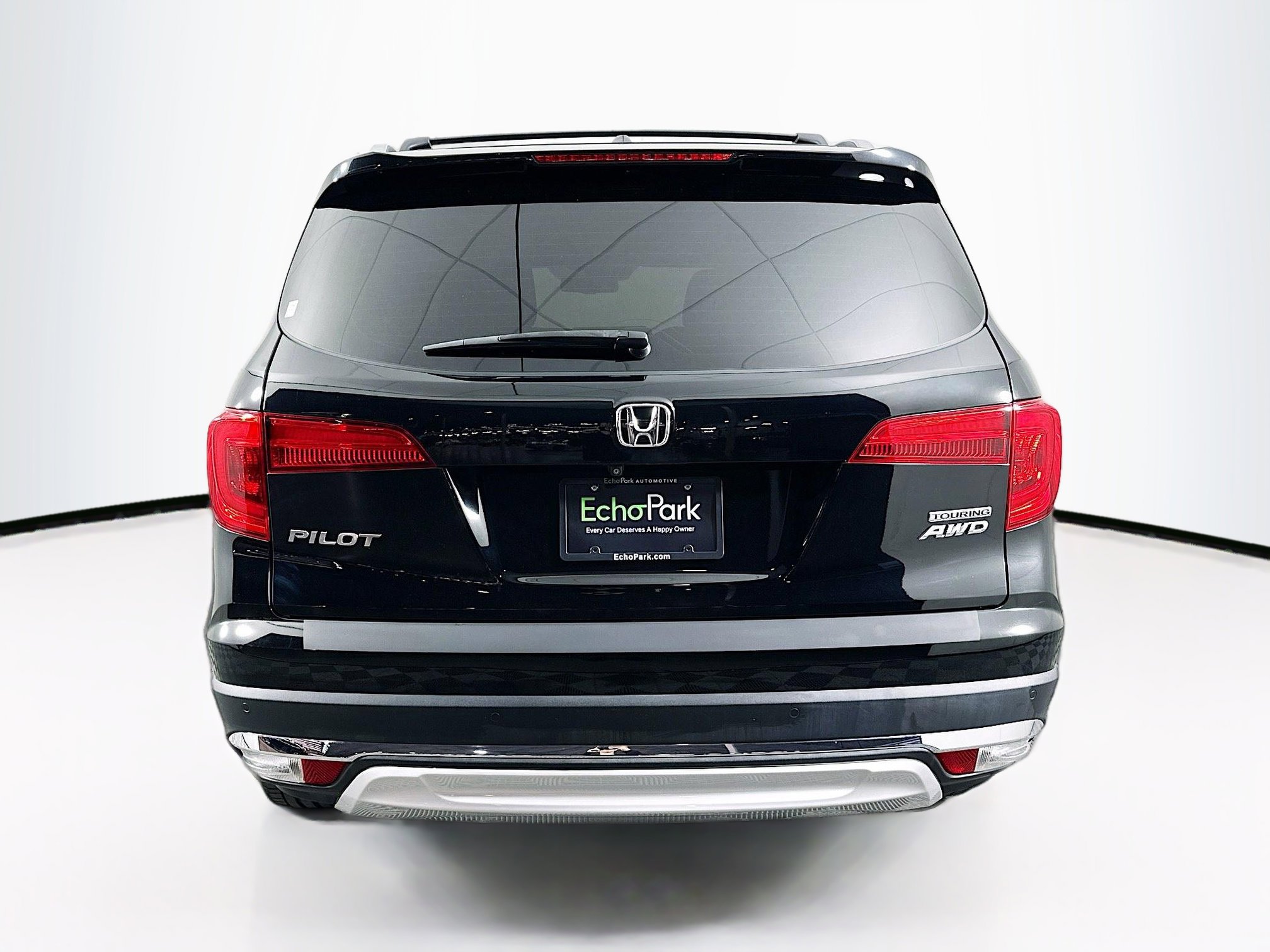 Used 2017 Honda Pilot Touring image 7