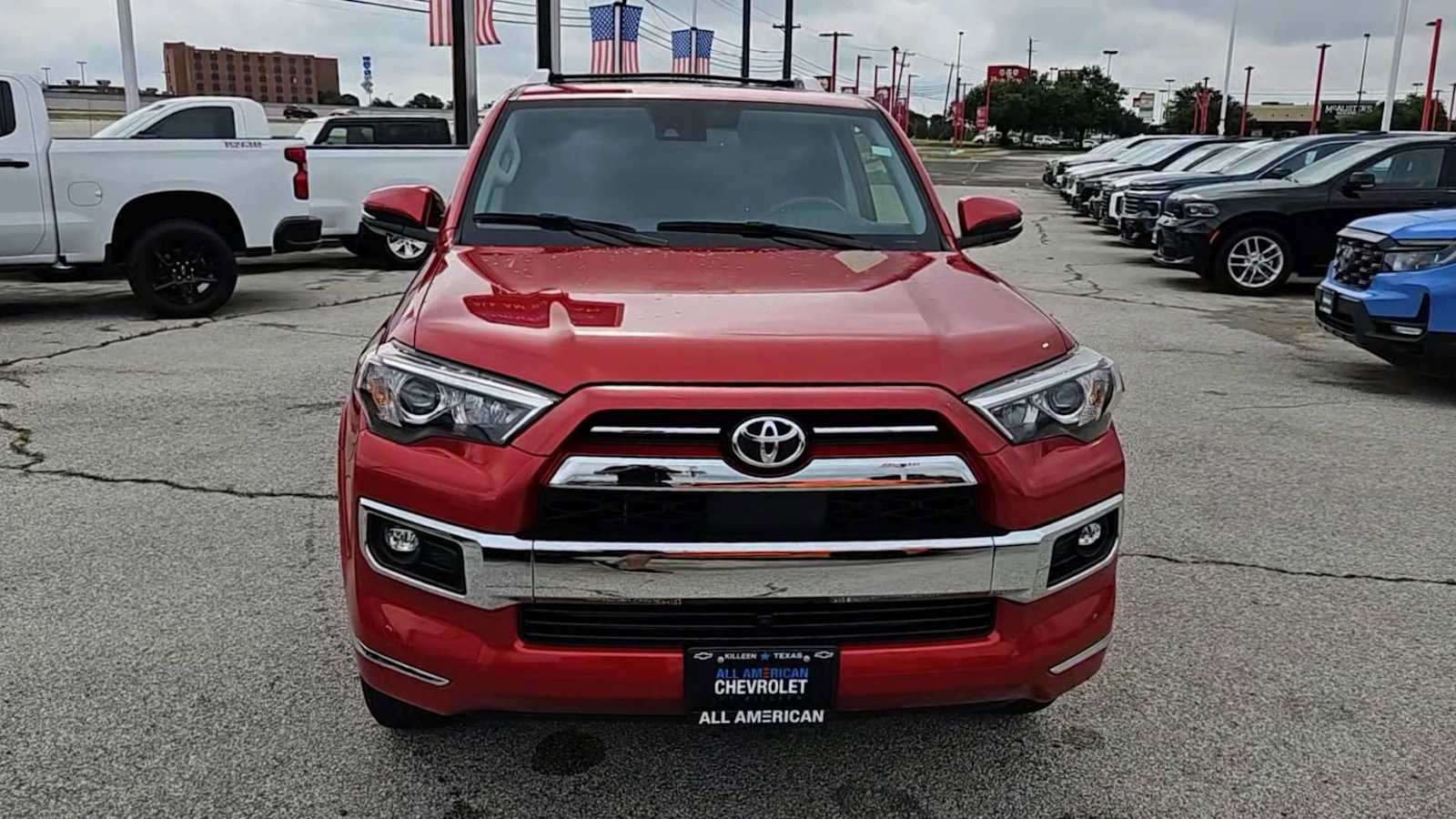 Used 2024 Toyota 4Runner Limited AWD/4WD image 3