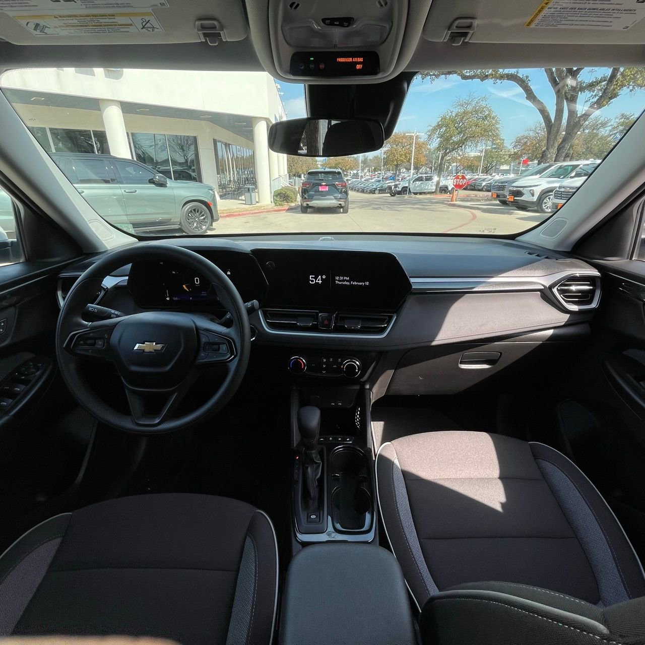 Used 2025 Chevrolet TrailBlazer LT image 11