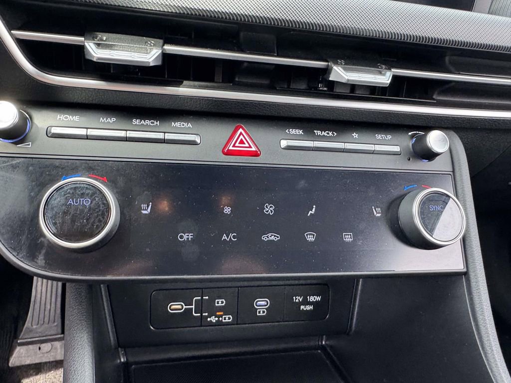 Certified 2025 Hyundai Sonata SEL image 24