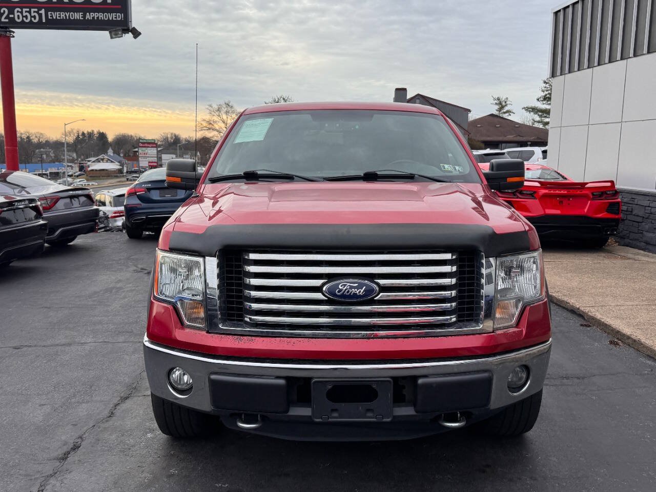 Used 2011 Ford F150 XLT w/ XLT Chrome Pkg AWD/4WD image 3