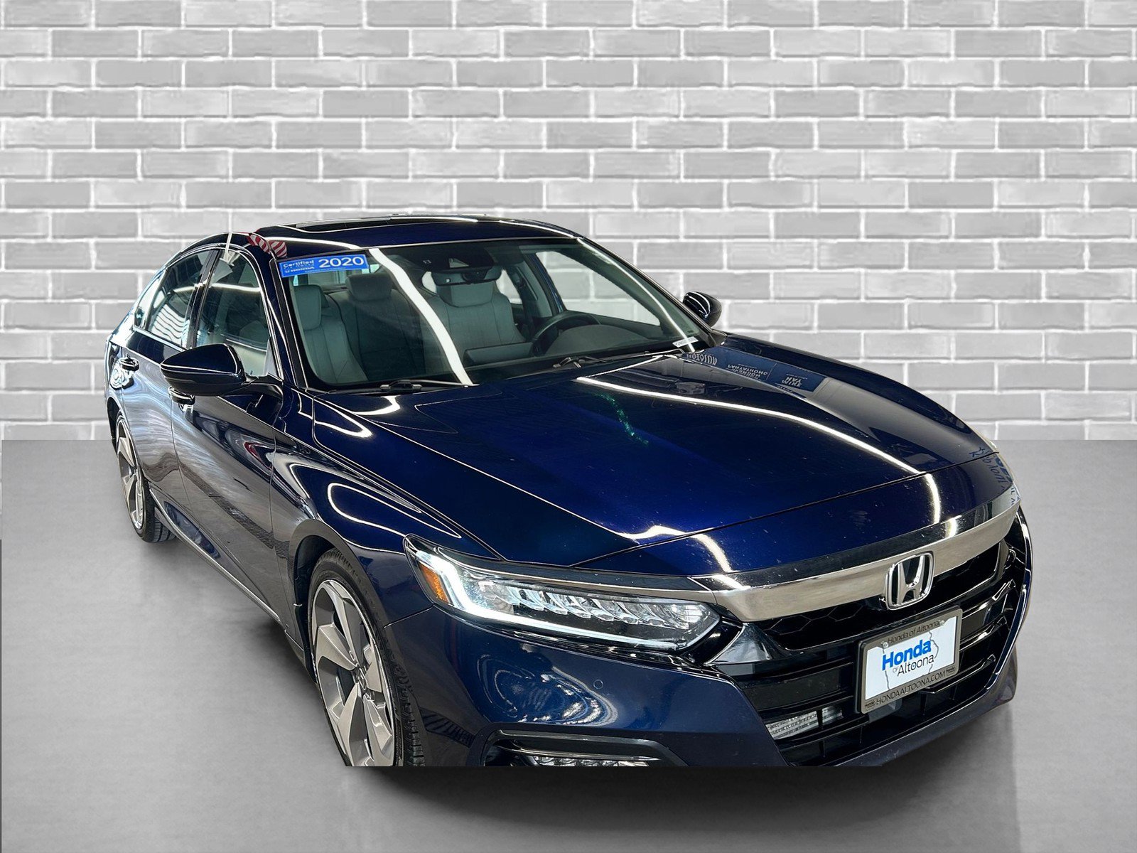 Used 2020 Honda Accord Touring image 7