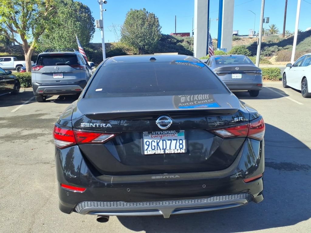 Certified 2023 Nissan Sentra SR FWD image 7