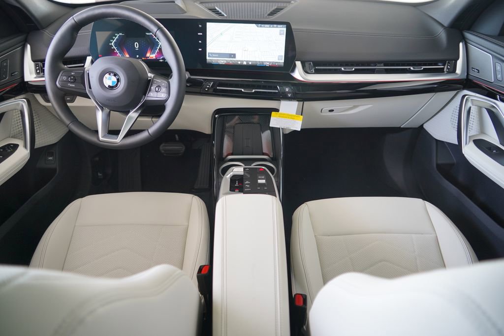 New 2026 BMW X2 xDrive28i w/ Technology Package AWD/4WD image 13