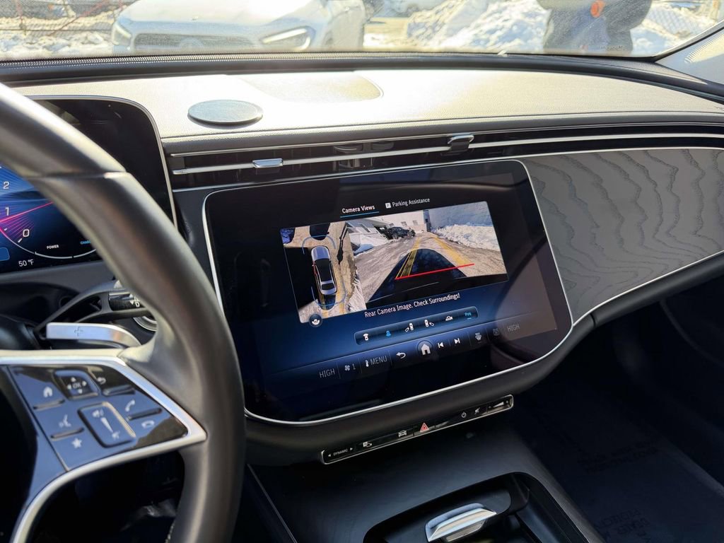 Used 2024 Mercedes-Benz E 350 4MATIC Sedan image 28