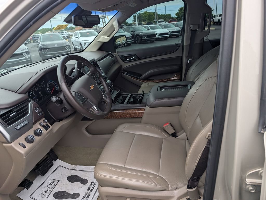 Used 2017 Chevrolet Tahoe Premier AWD/4WD image 15