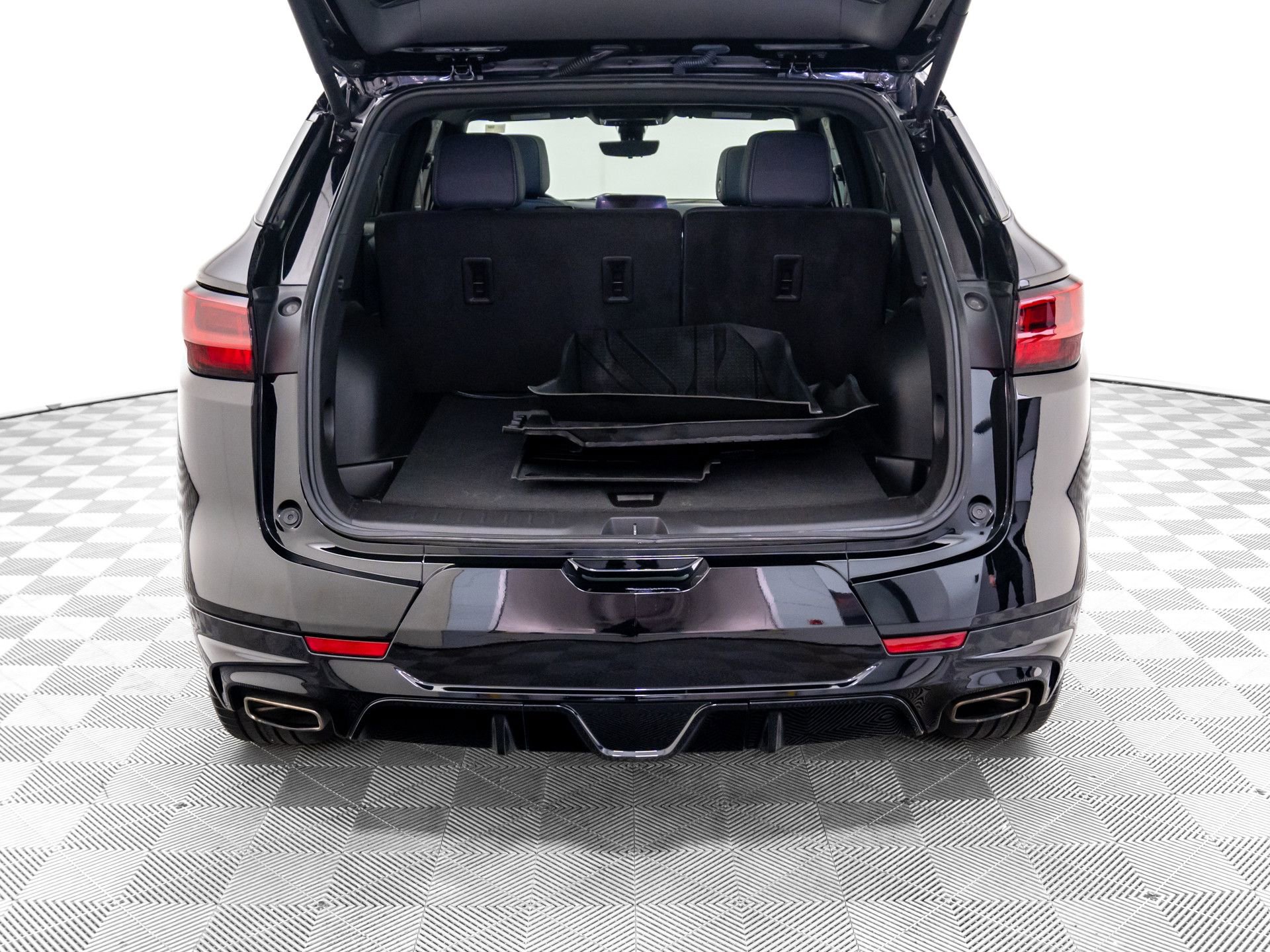 Used 2023 Chevrolet Blazer RS w/ Driver Confidence II Package image 39