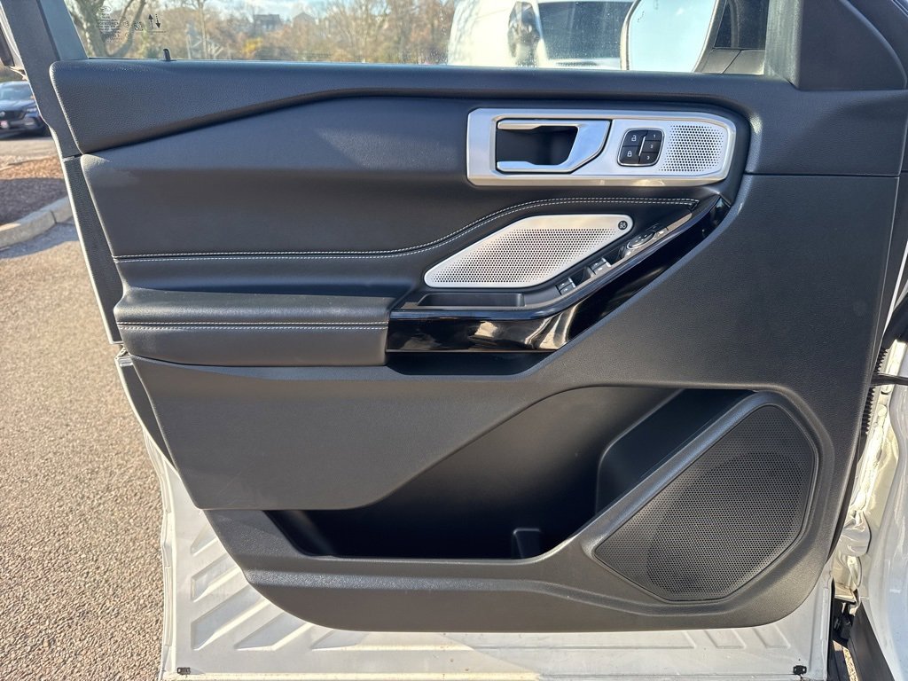 Used 2023 Ford Explorer ST w/ Equipment Group 401A image 23