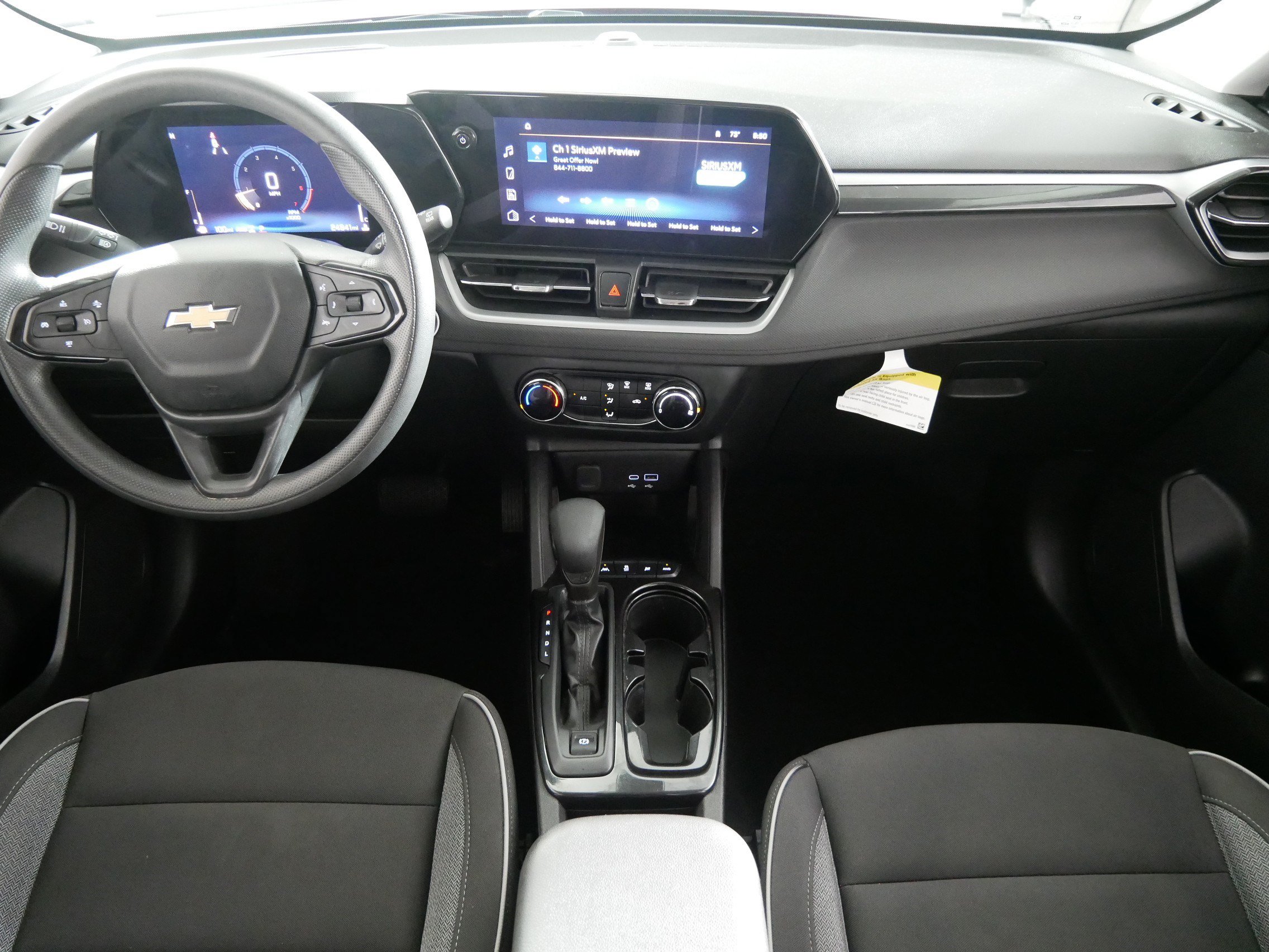 Used 2024 Chevrolet TrailBlazer LS w/ LS Convenience Package AWD/4WD image 10