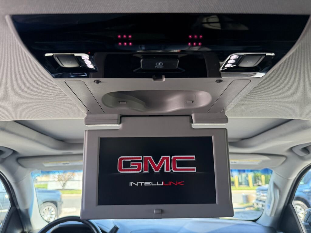 Used 2019 GMC Yukon SLT w/ Open Road Package image 27