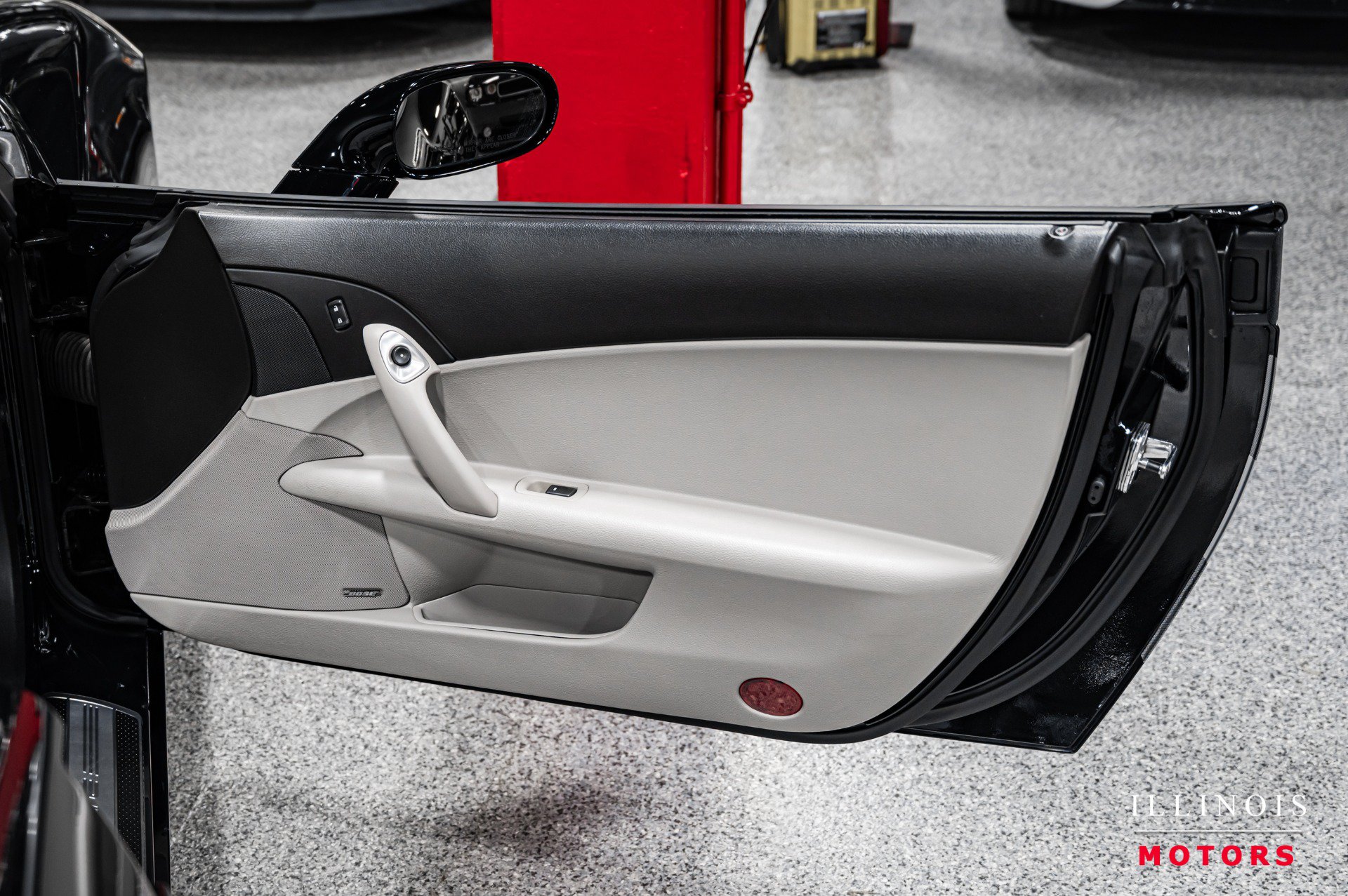 Used 2008 Chevrolet Corvette Convertible w/ Preferred Equipment Group RWD image 32
