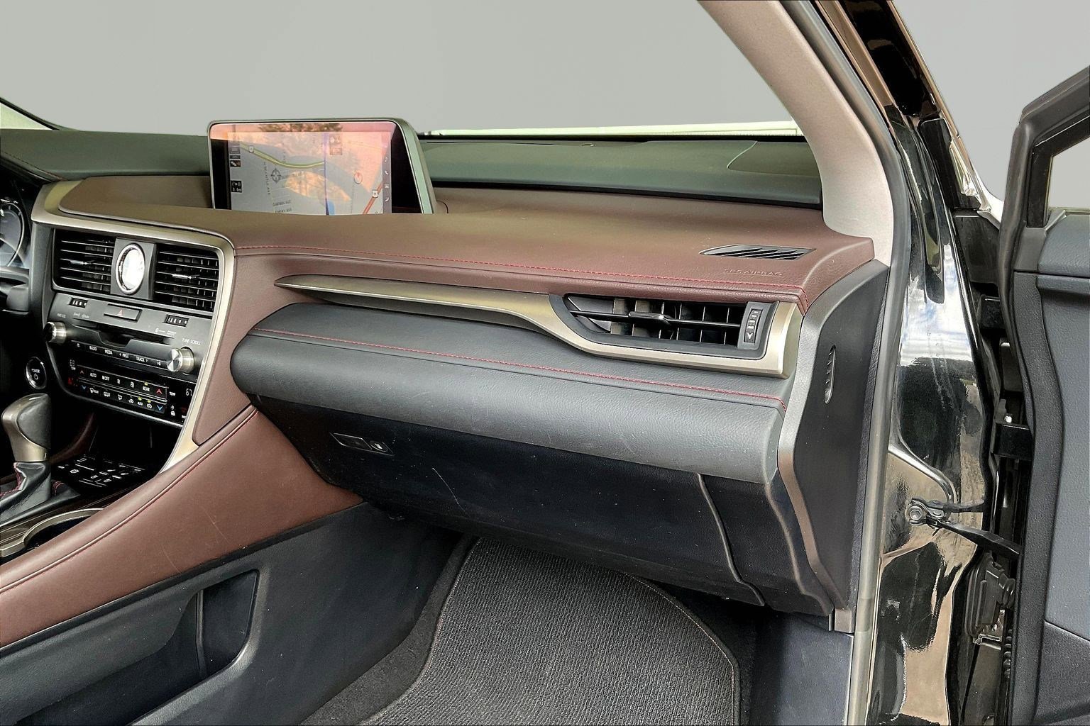 Used 2019 Lexus RX 450hL Luxury image 27