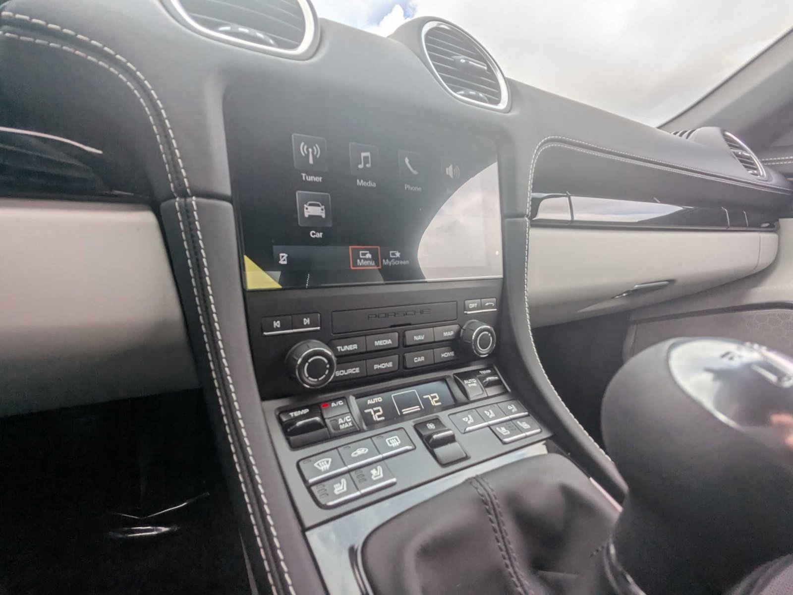 New 2025 Porsche 718 Boxster image 17