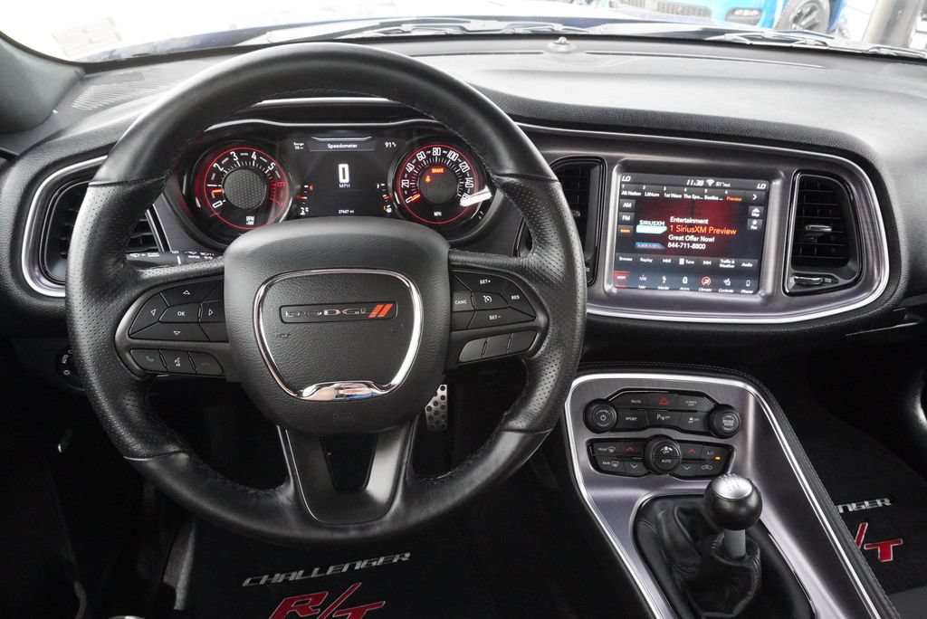 Used 2018 Dodge Challenger R/T w/ Driver Convenience Group RWD image 21